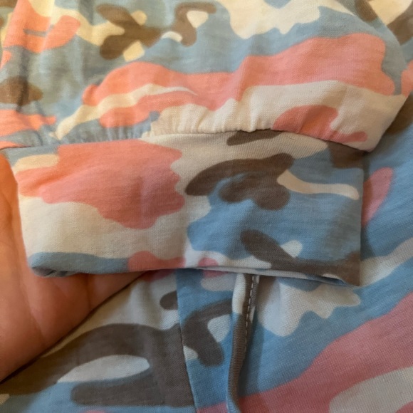 Camo romper - Picture 6 of 7